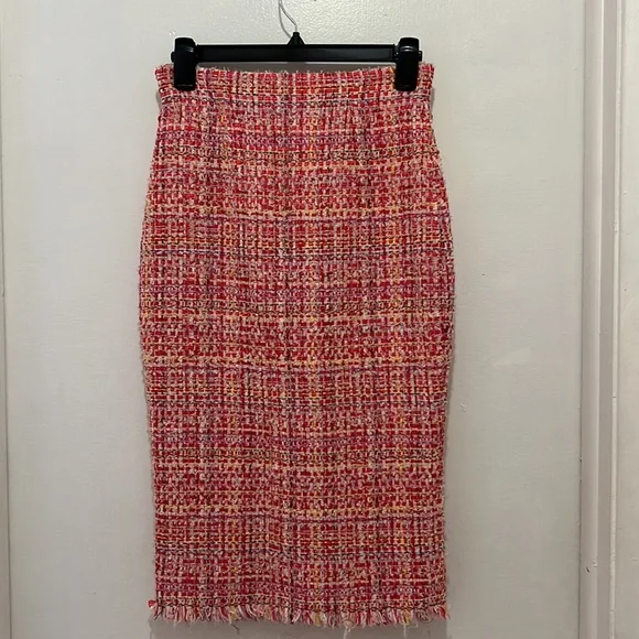 Alexander Mcqueen frayed hem tweed pencil skirt